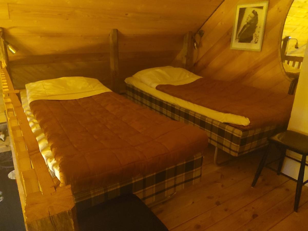 Stenlaengan Lodge Lonsboda Esterno foto
